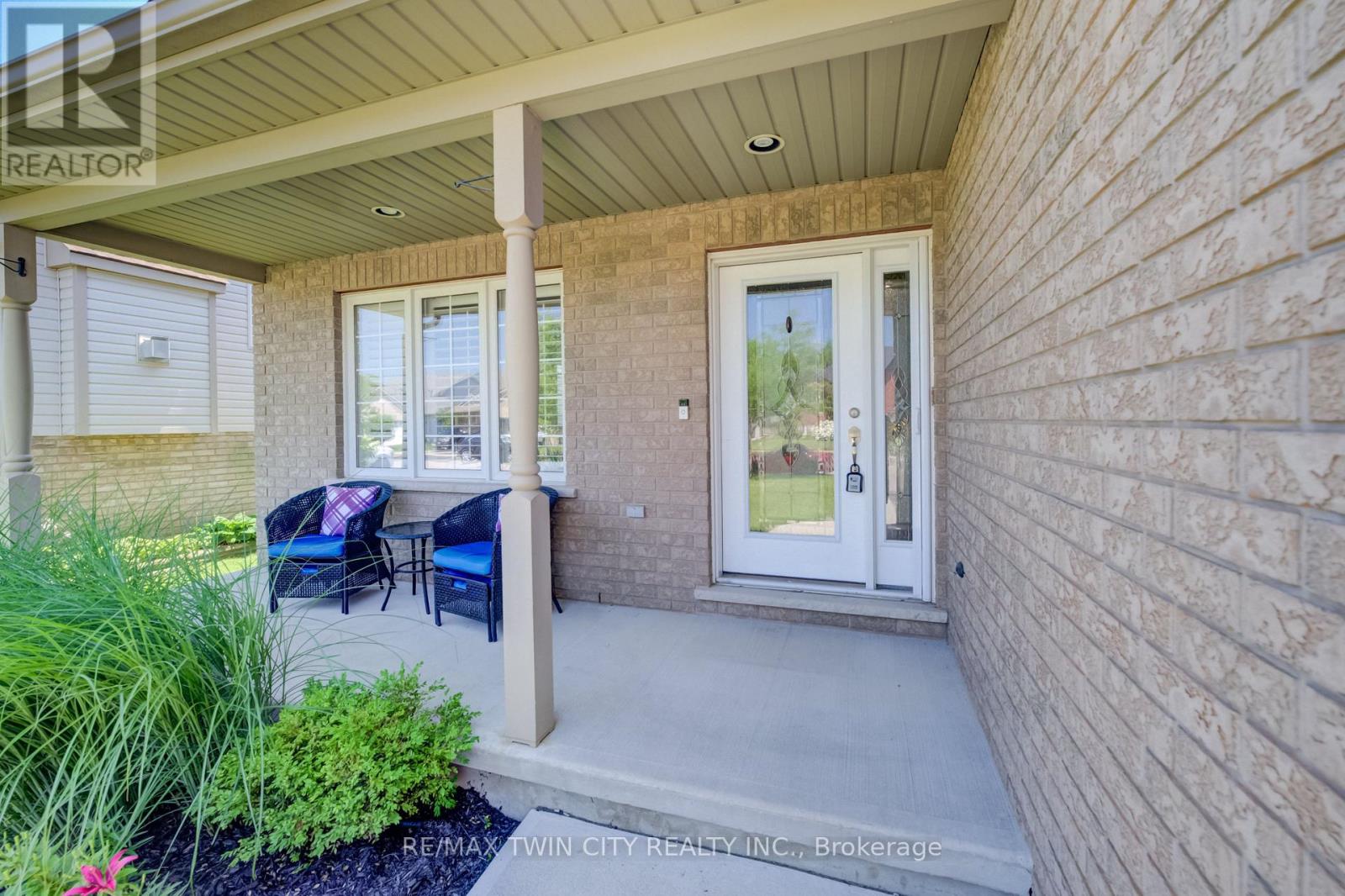 18 Cherry Avenue, West Lincoln, Ontario  L0R 2A0 - Photo 4 - X13561730