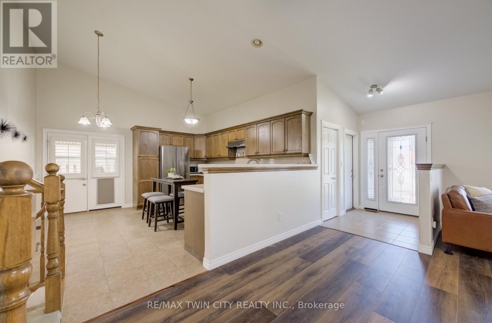 18 Cherry Avenue, West Lincoln, Ontario  L0R 2A0 - Photo 13 - X13561730
