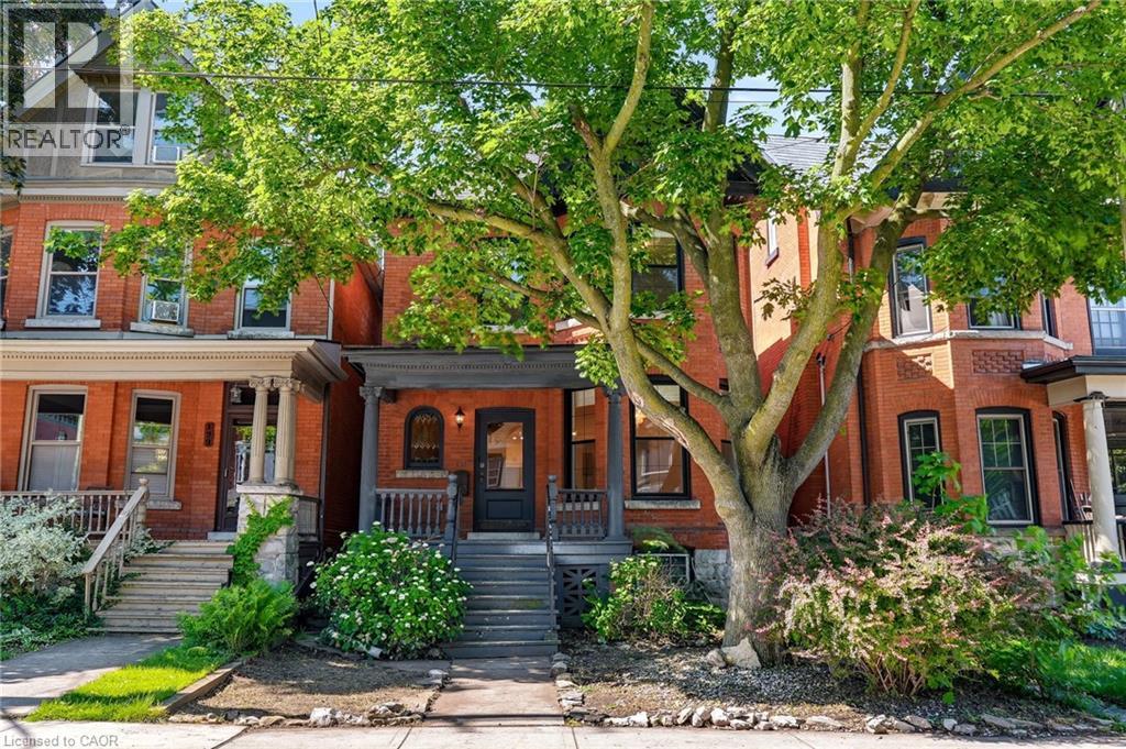 131 MARKLAND Street, Hamilton, Ontario