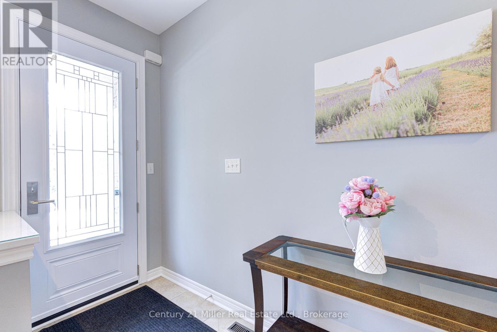 3202 Epworth Crescent, Oakville, Ontario  L6M 0B2 - Photo 2 - W13561788