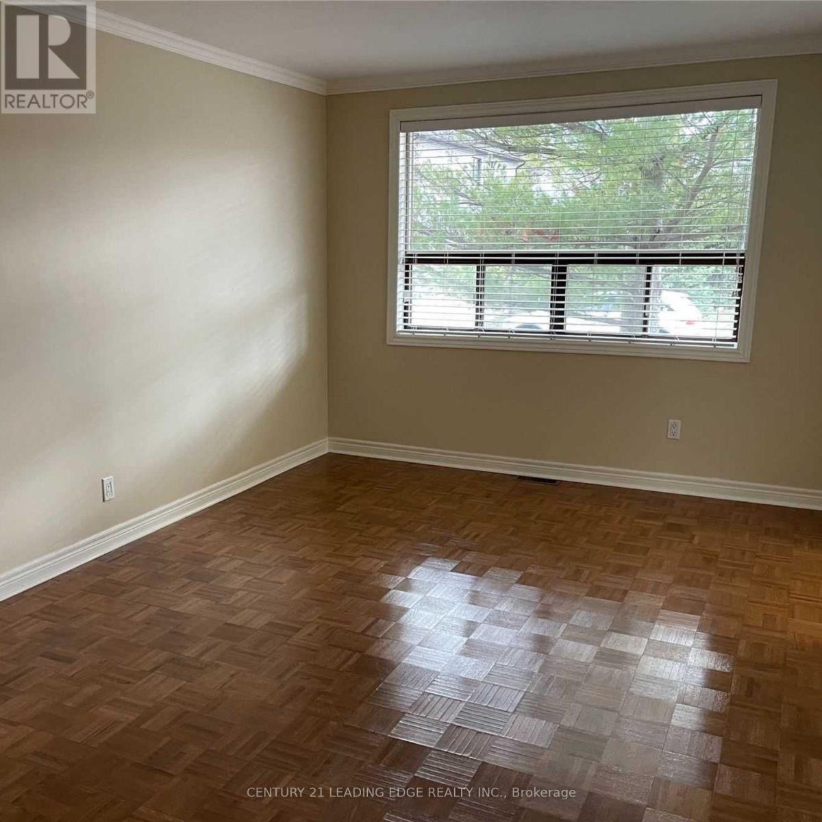 246 Waterloo Avenue, Toronto, Ontario  M3H 3Z4 - Photo 4 - C13514680