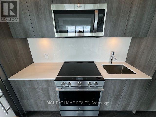 4304 - 30 Inn On The Park Drive, Toronto, Ontario  M3C 0P8 - Photo 16 - C13561646