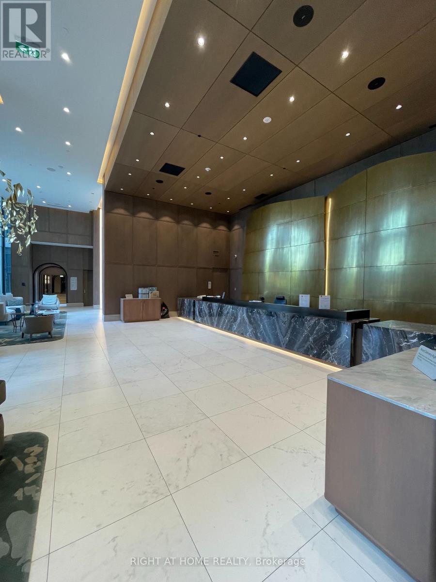 4304 - 30 Inn On The Park Drive, Toronto, Ontario  M3C 0P8 - Photo 4 - C13561646