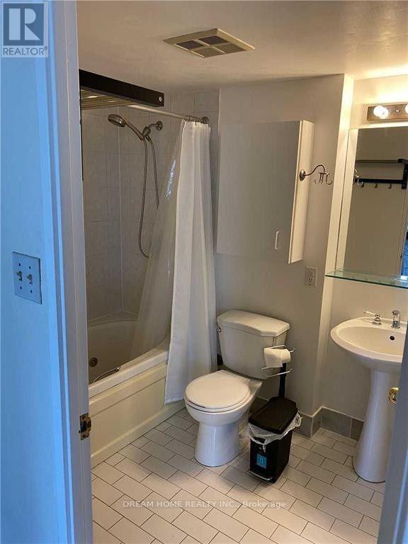 1106 - 44 St Joseph Street, Toronto, Ontario  M4Y 2W4 - Photo 12 - C13561900