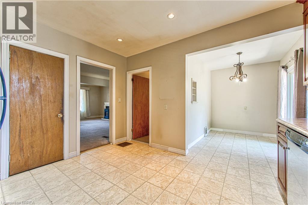 11 Hamilton Avenue, Brantford, Ontario  N3S 6Z4 - Photo 16 - 40844972