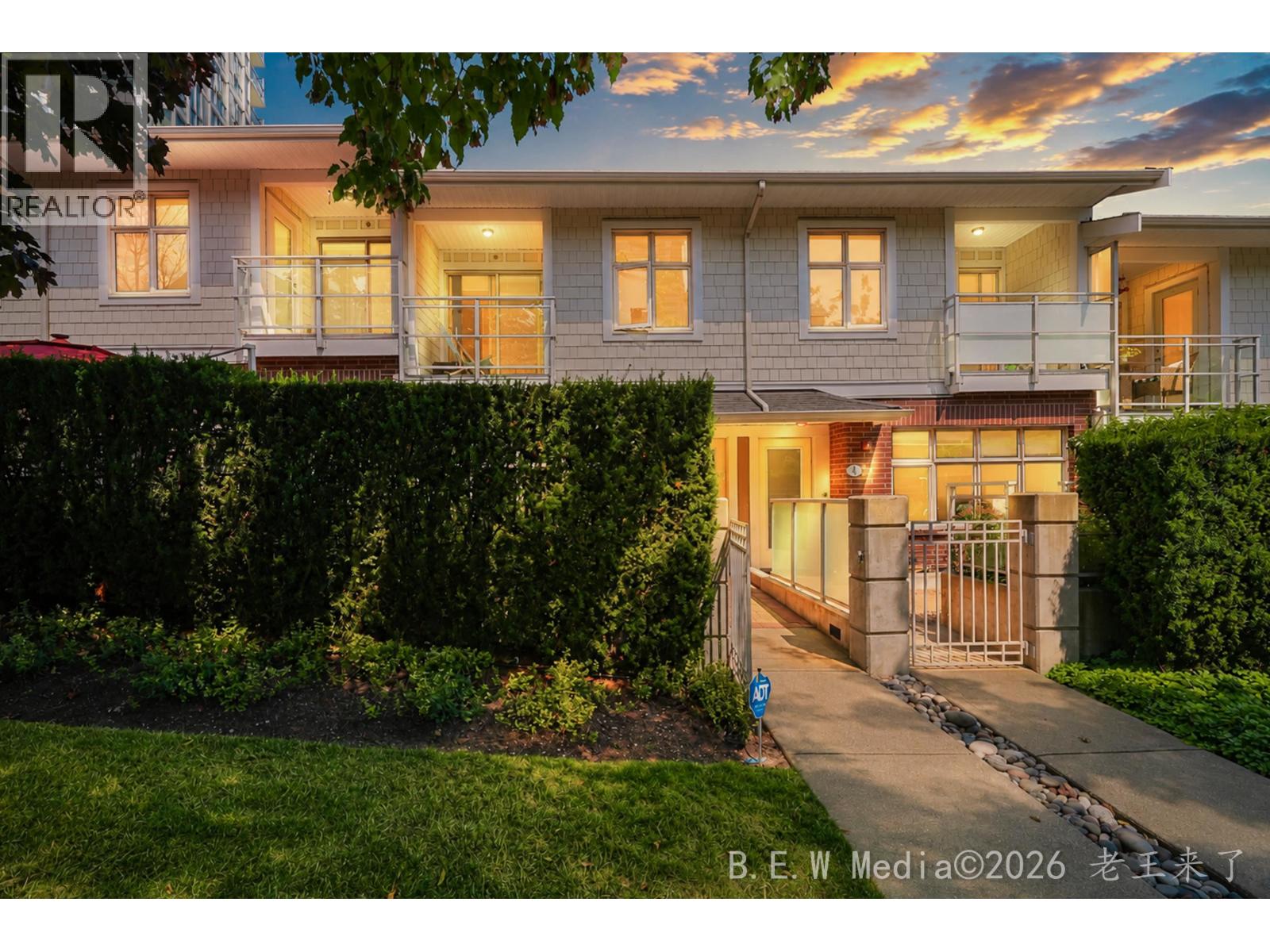 TH3 271 FRANCIS WAY, New Westminster, British Columbia