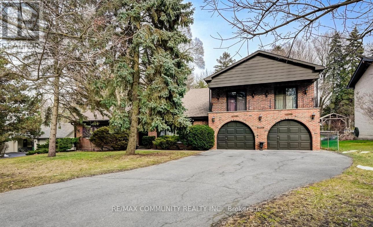 27 Annis Road, Toronto, Ontario  M1M 2Y8 - Photo 2 - E13561866