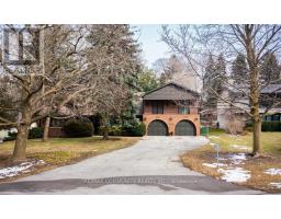 27 ANNIS ROAD, Toronto, Ontario