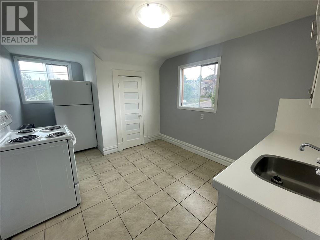 244 Whittaker Street Unit# 2, Sudbury, Ontario P3C 3X8 - Photo 6 - 2129223
