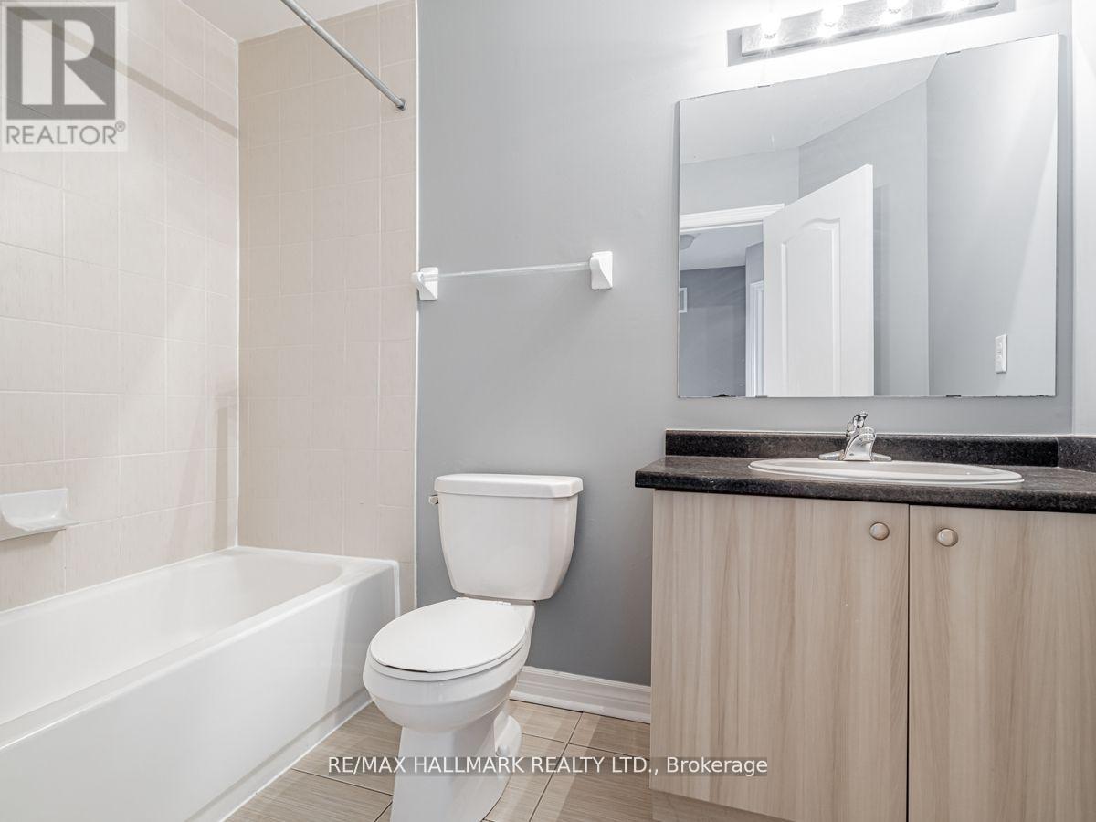 10 - 15 Old Colony Road, Richmond Hill, Ontario  L4E 4L5 - Photo 15 - N13561840