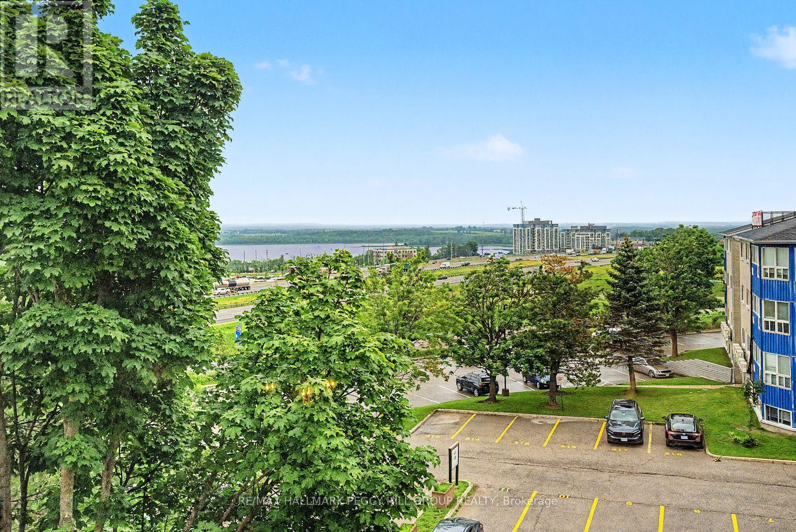 415 - 126 Bell Farm Road, Barrie, Ontario  L4M 6J3 - Photo 2 - S13561848