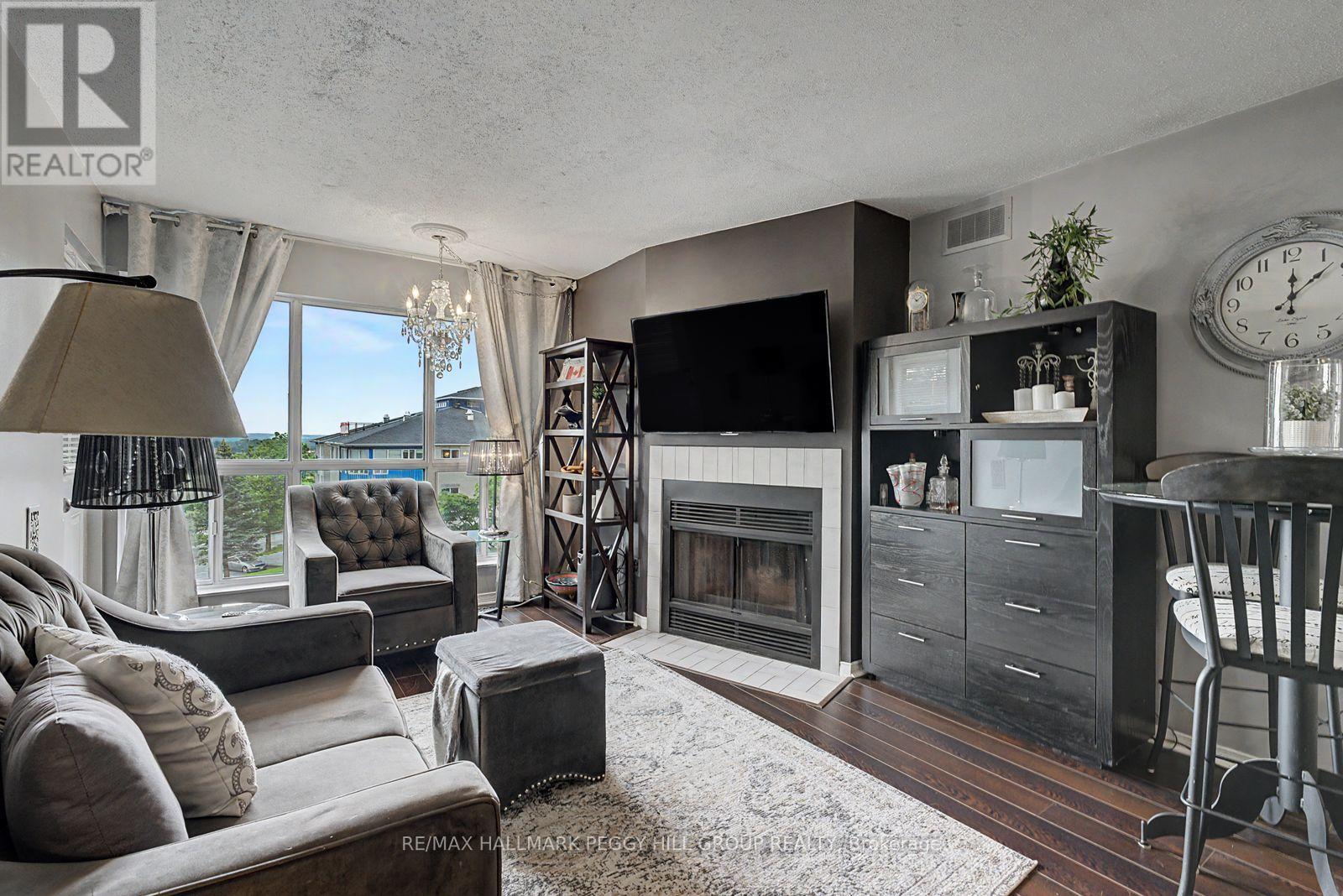 415 - 126 Bell Farm Road, Barrie, Ontario  L4M 6J3 - Photo 3 - S13561848