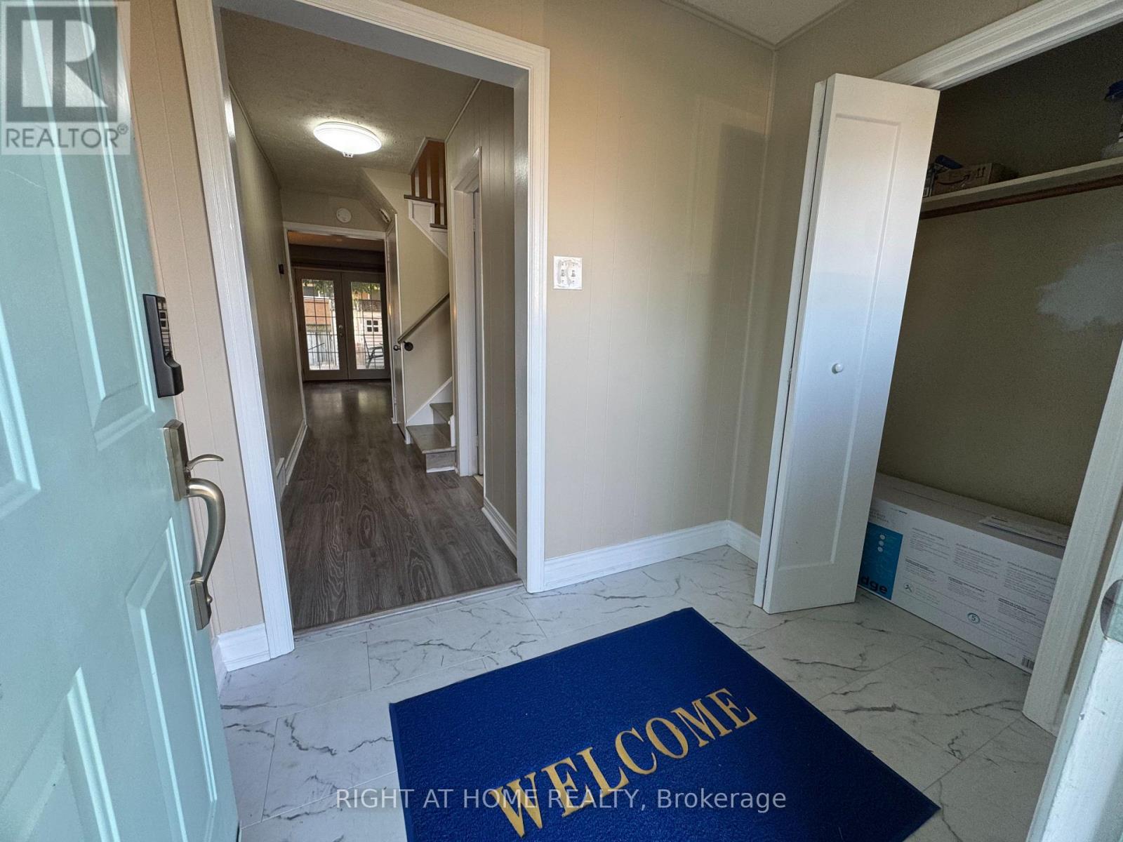 1358 Tremblay Street, Oshawa, Ontario  L1J 3X5 - Photo 4 - E13558162