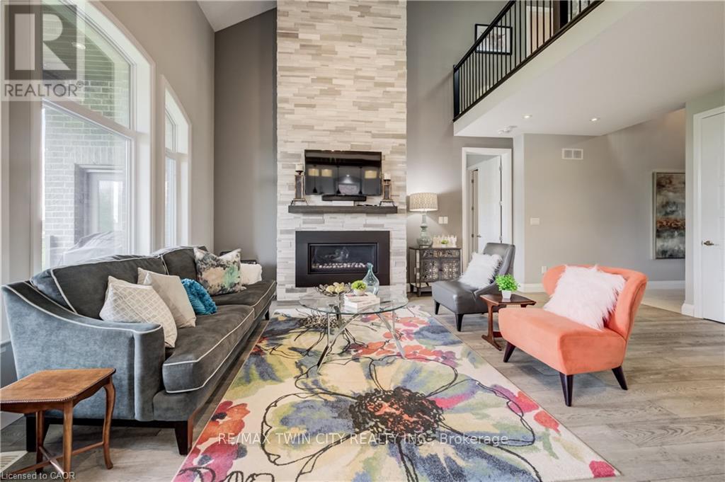 248 Evens Pond Crescent, Kitchener, Ontario  N2R 0B7 - Photo 8 - X13561790