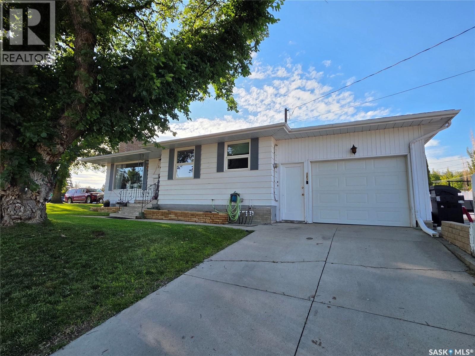303 13th Avenue Ne, Swift Current, Saskatchewan  S9H 2V9 - Photo 20 - SK042486