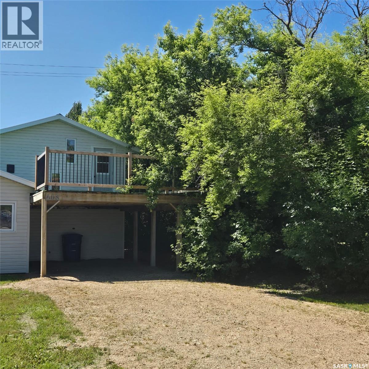 608 Whyte Street, Loreburn, Saskatchewan  S0H 2S0 - Photo 2 - SK042139