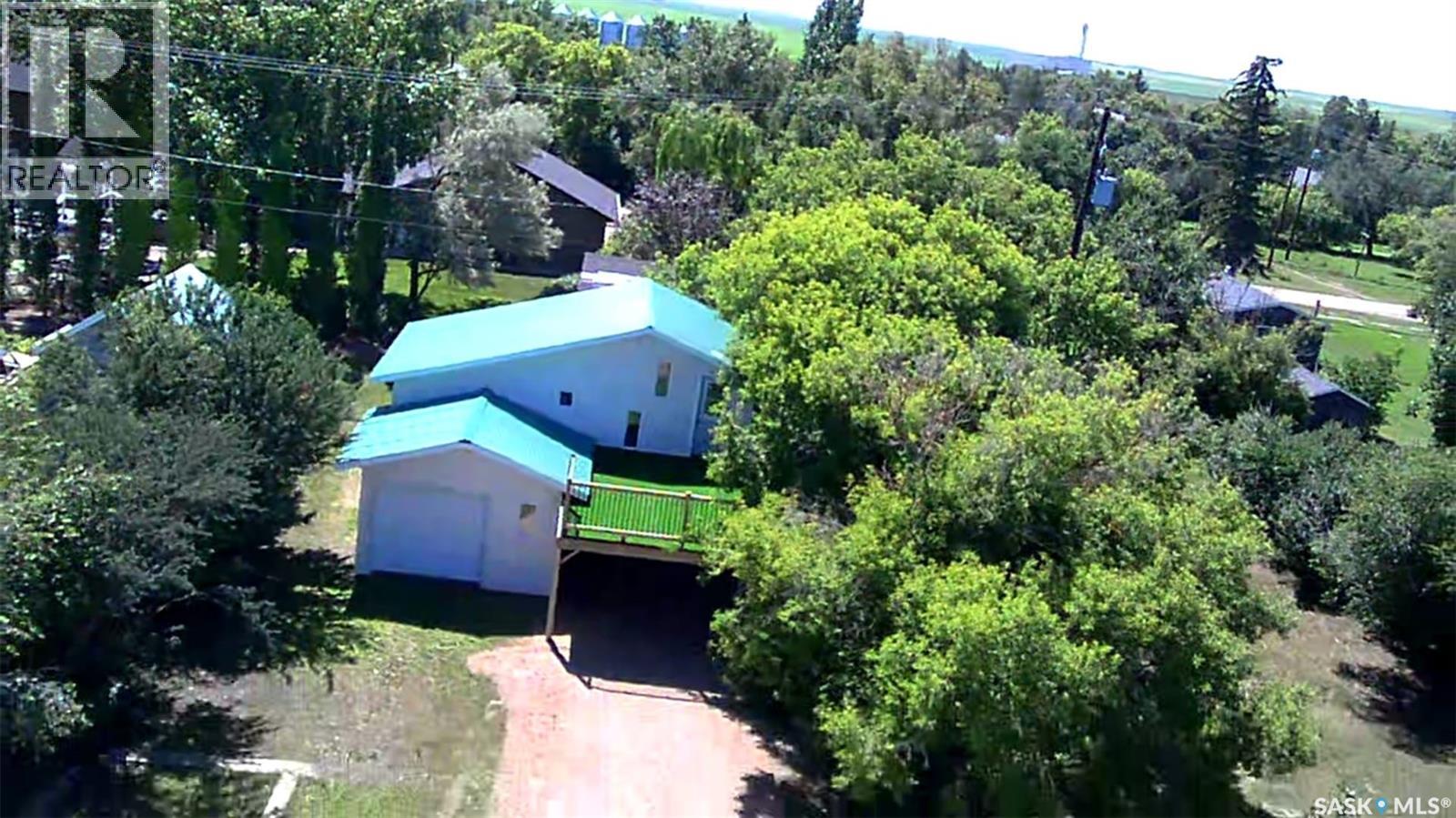608 Whyte Street, Loreburn, Saskatchewan  S0H 2S0 - Photo 4 - SK042139