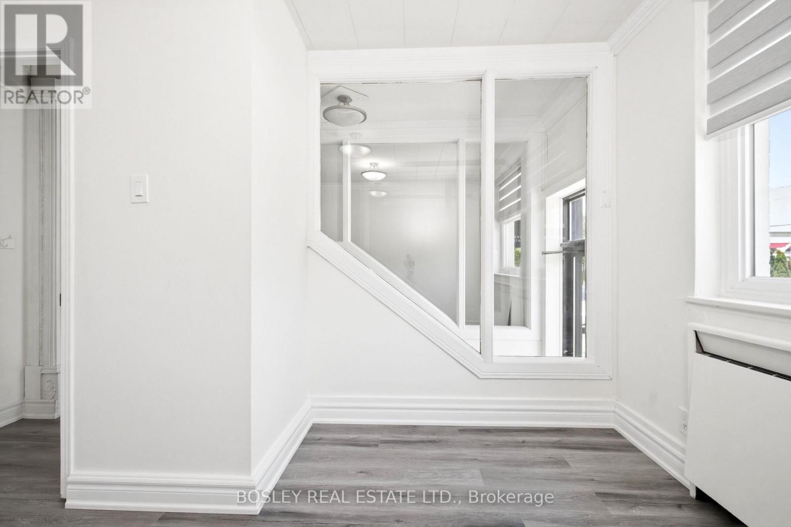 88 Laird Drive, Toronto, Ontario  M4G 3V1 - Photo 6 - C13560098
