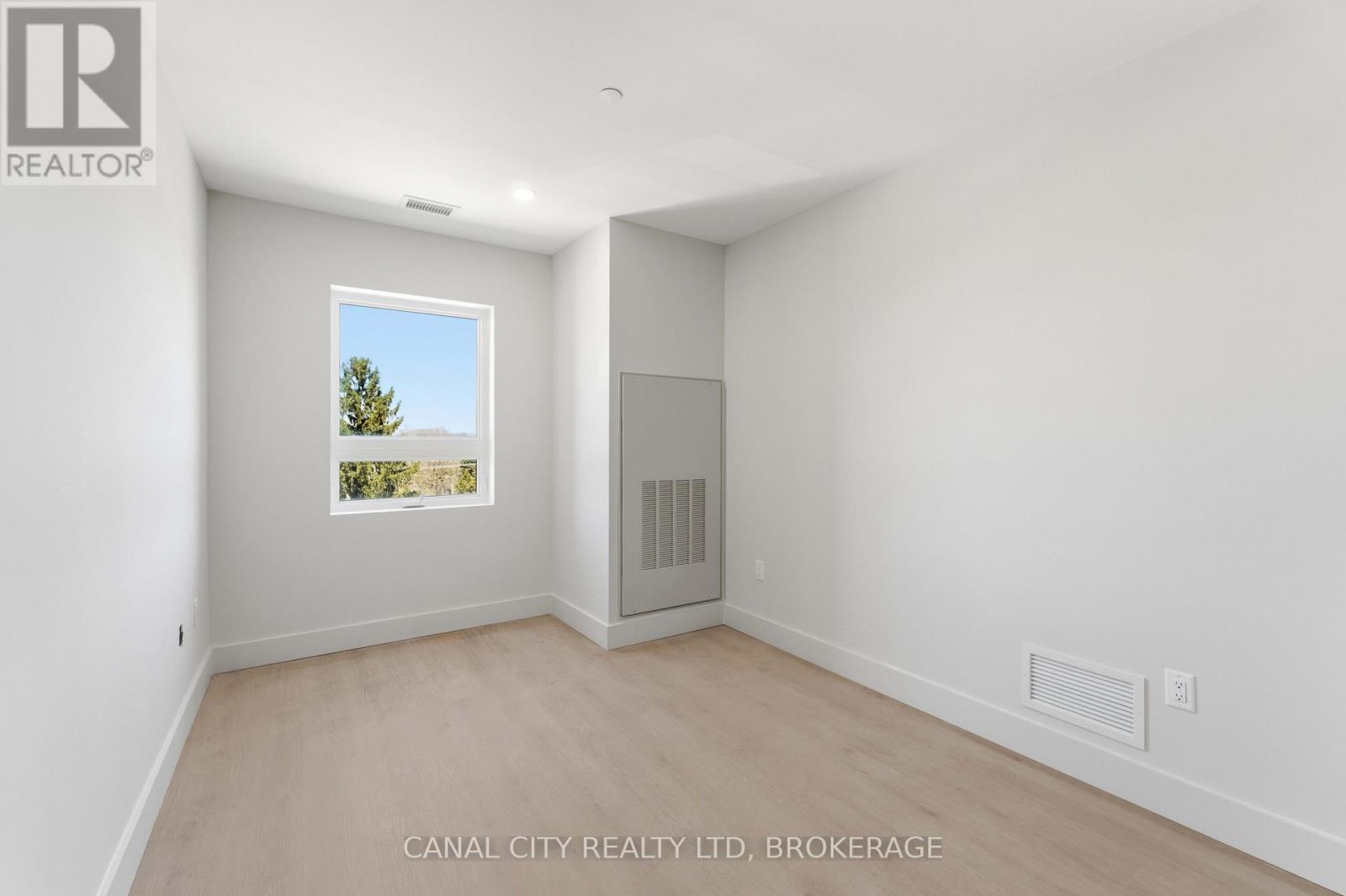 407 - 8 Hutt Lane, Thorold, Ontario  L2V 1V4 - Photo 11 - X13559758