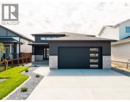 26 Rivergrove Run W, Lethbridge, Alberta