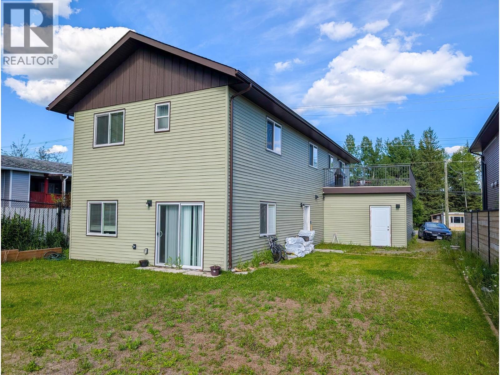 1253 N Blackburn Road, Prince George, British Columbia  V2N 6B7 - Photo 2 - R3146038
