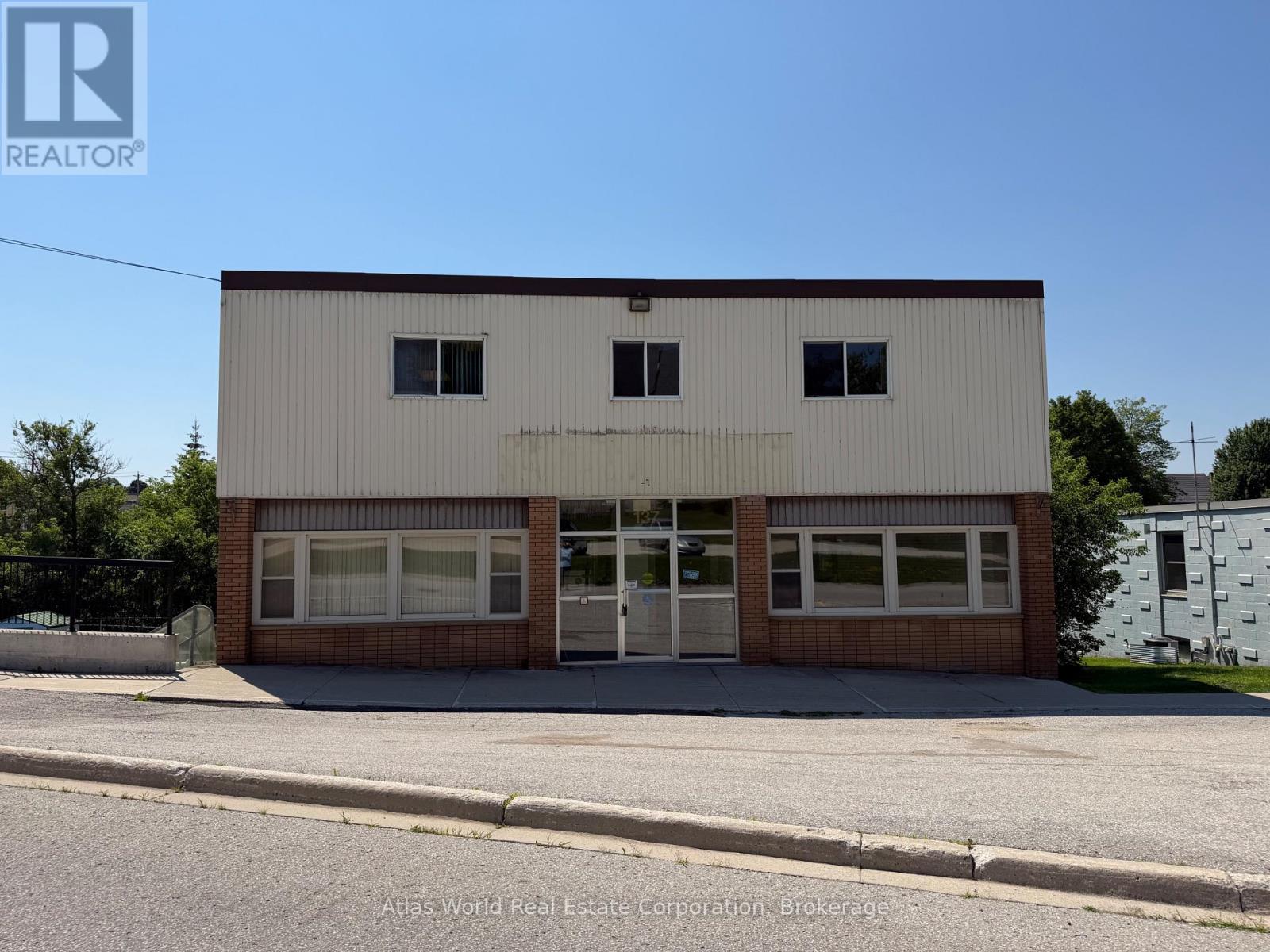 137 George Street W, West Grey, Ontario  N0G 1R0 - Photo 1 - X13562190