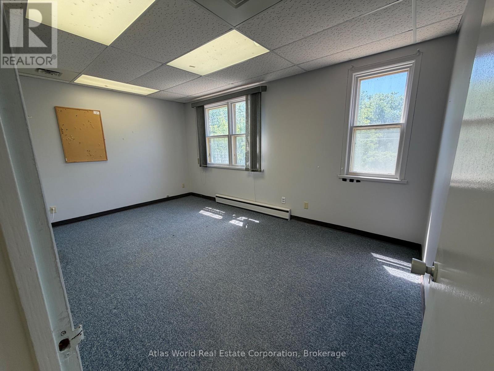 137 George Street W, West Grey, Ontario  N0G 1R0 - Photo 12 - X13562190