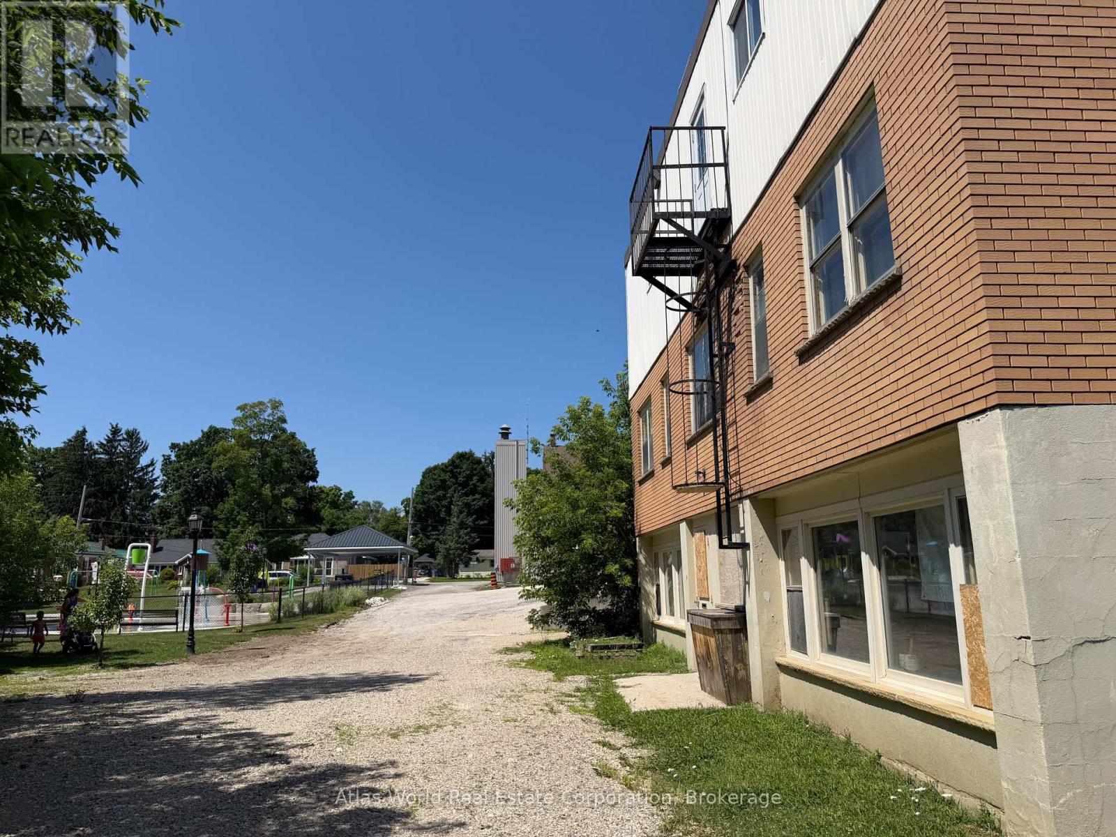 137 George Street W, West Grey, Ontario  N0G 1R0 - Photo 3 - X13562190