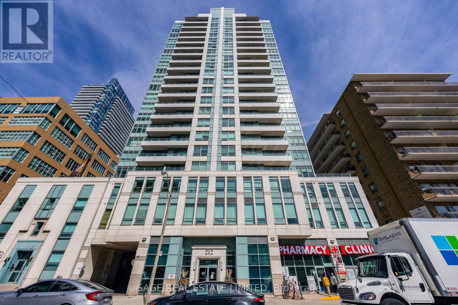 205 - 212 EGLINTON AVENUE E, Toronto (Mount Pleasant West)