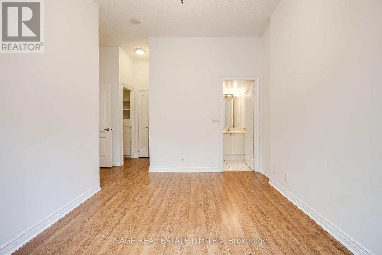 205 - 212 Eglinton Avenue E, Toronto, Ontario  M4P 0A3 - Photo 16 - C13562078