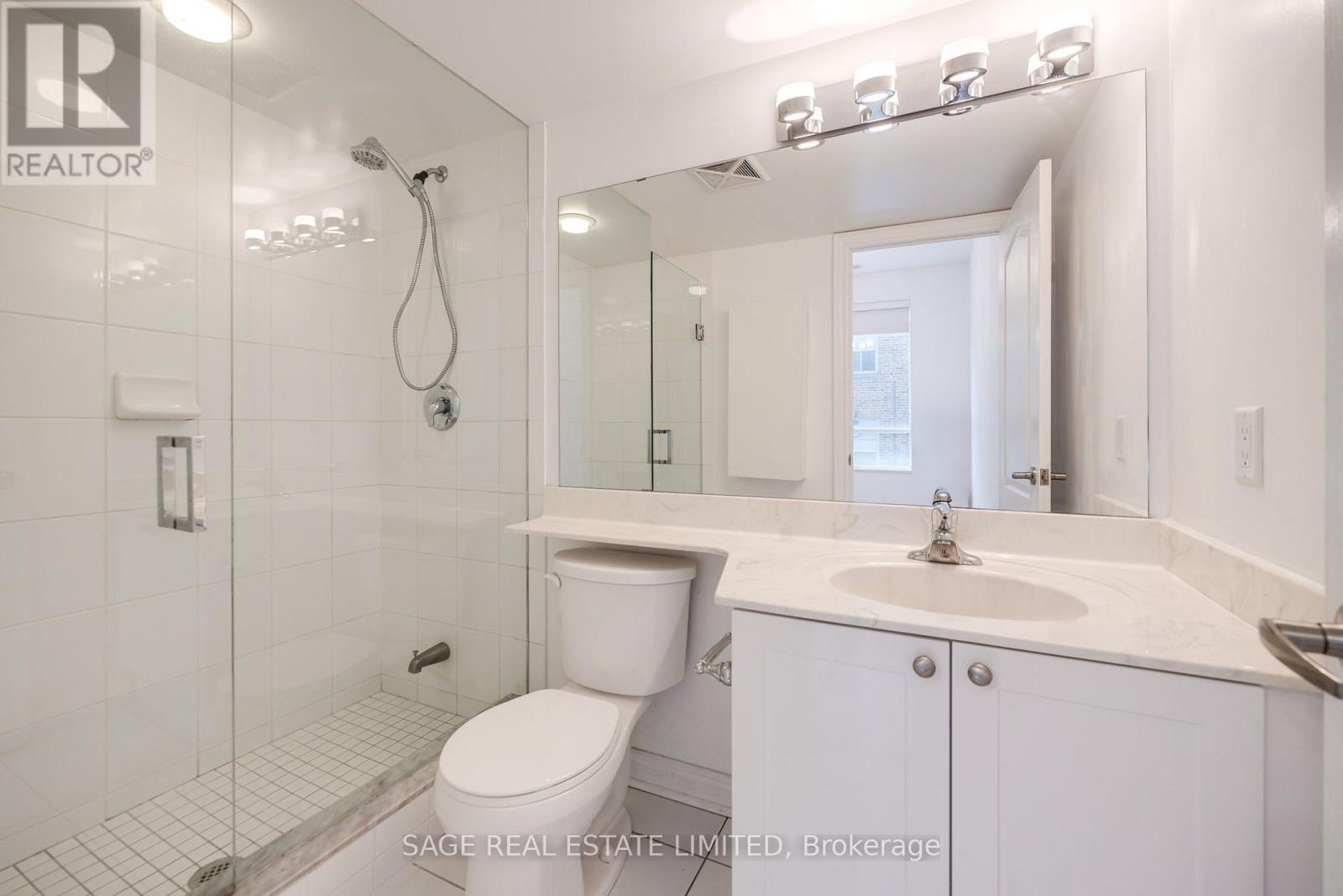 205 - 212 Eglinton Avenue E, Toronto, Ontario  M4P 0A3 - Photo 18 - C13562078
