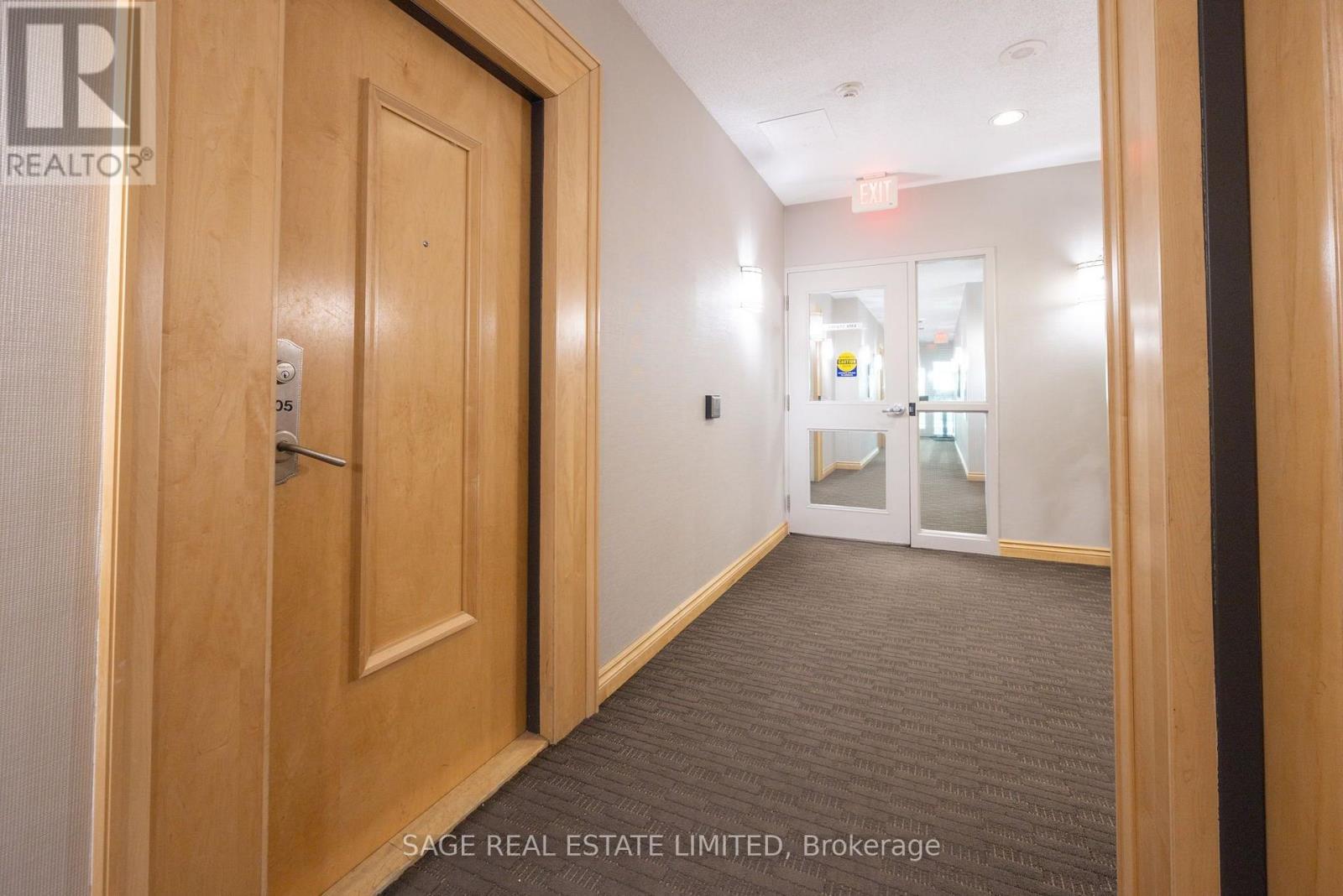 205 - 212 Eglinton Avenue E, Toronto, Ontario  M4P 0A3 - Photo 4 - C13562078
