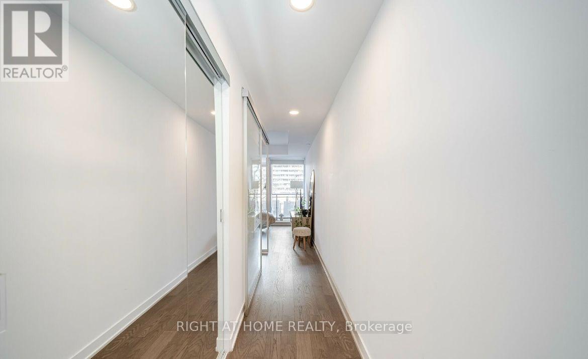 403 - 17 Dundonald Street, Toronto, Ontario  M4Y 0E4 - Photo 23 - C13562132