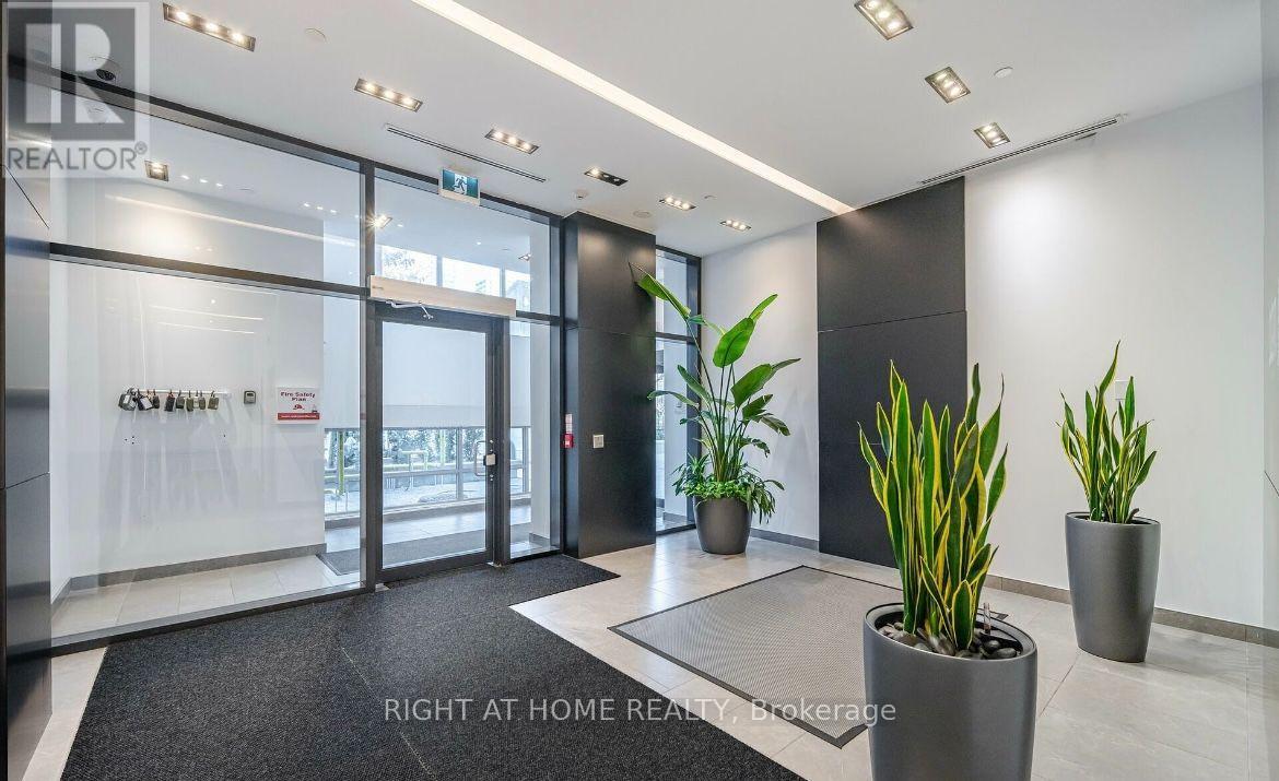 403 - 17 Dundonald Street, Toronto, Ontario  M4Y 0E4 - Photo 26 - C13562132