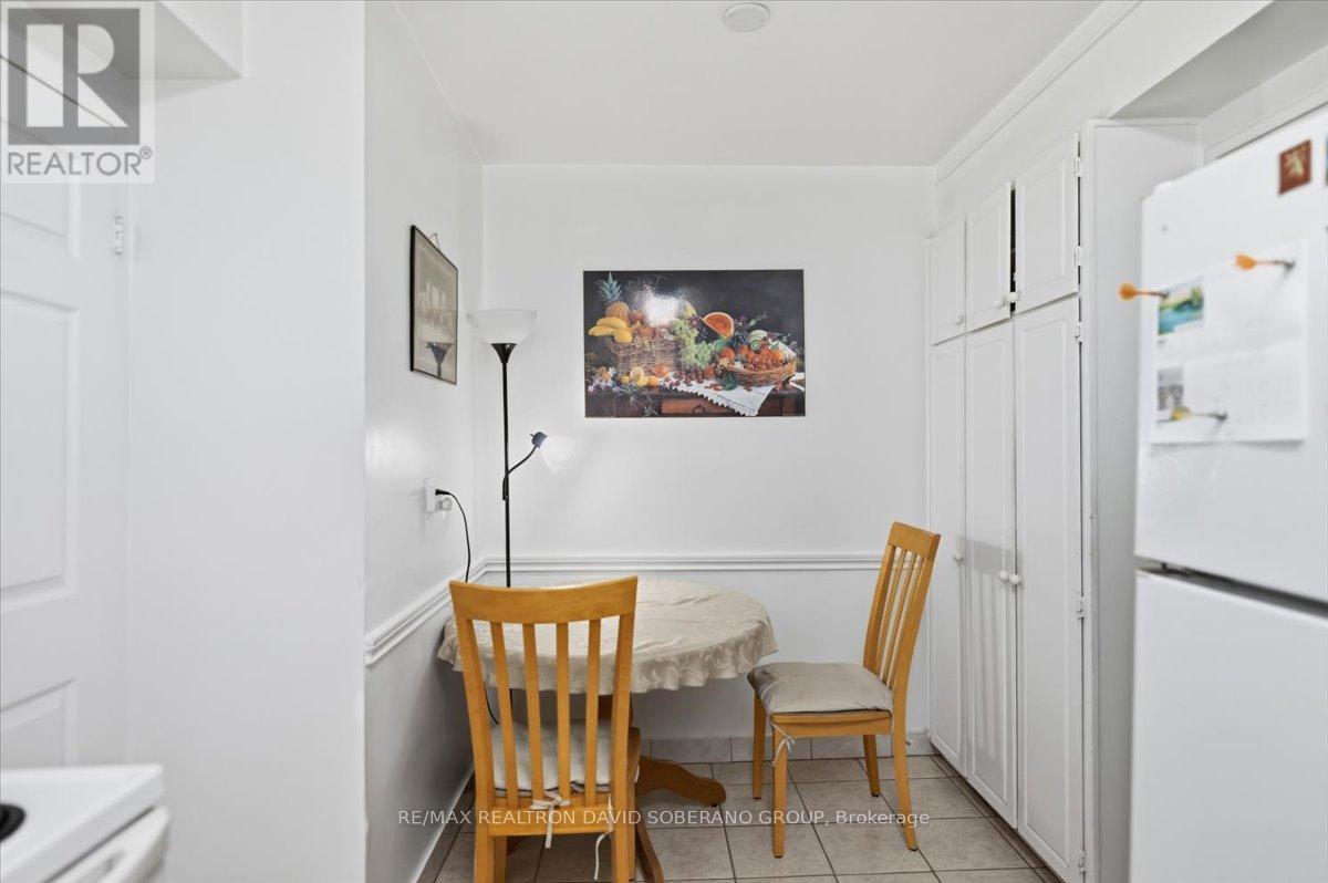 601 - 130 Neptune Drive, Toronto, Ontario  M6A 1X5 - Photo 15 - C13562146