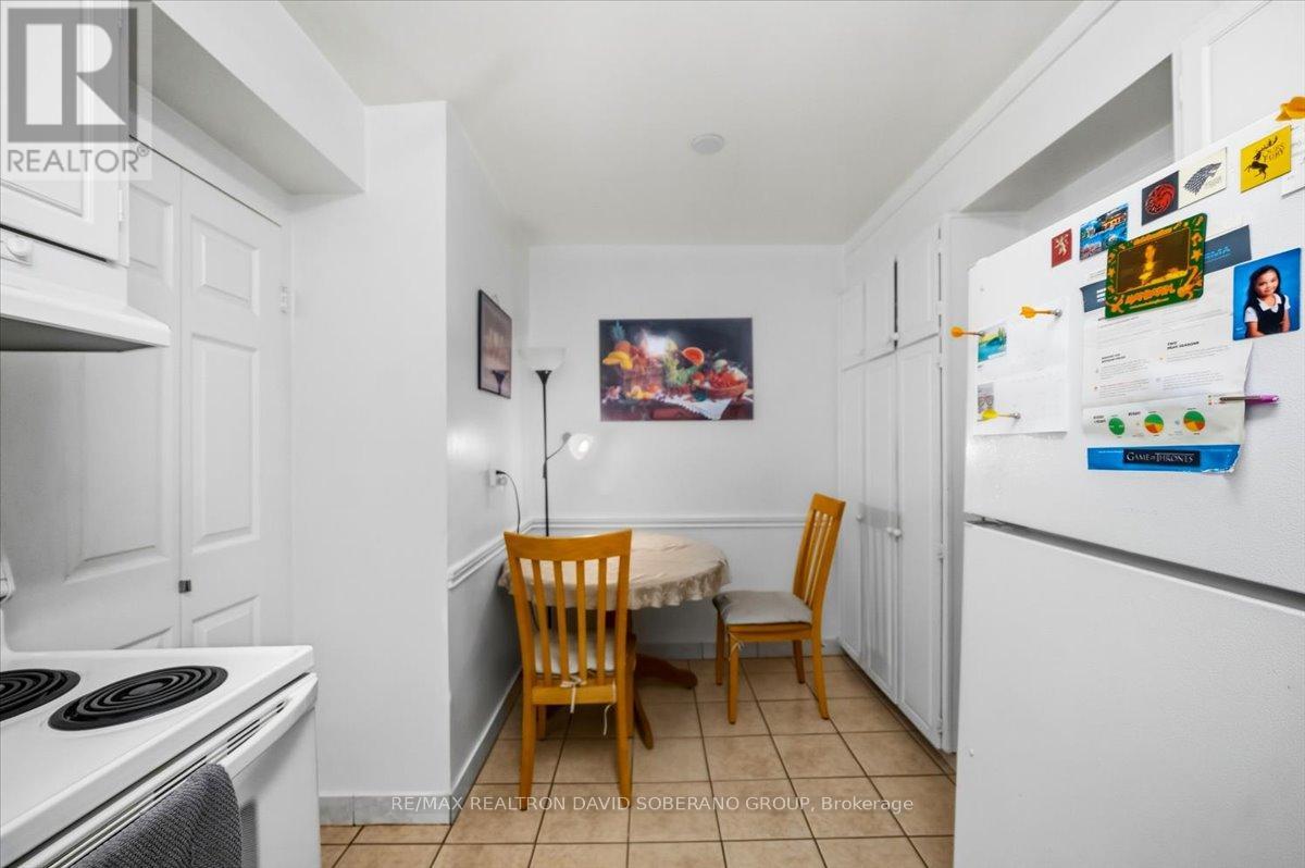 601 - 130 Neptune Drive, Toronto, Ontario  M6A 1X5 - Photo 16 - C13562146