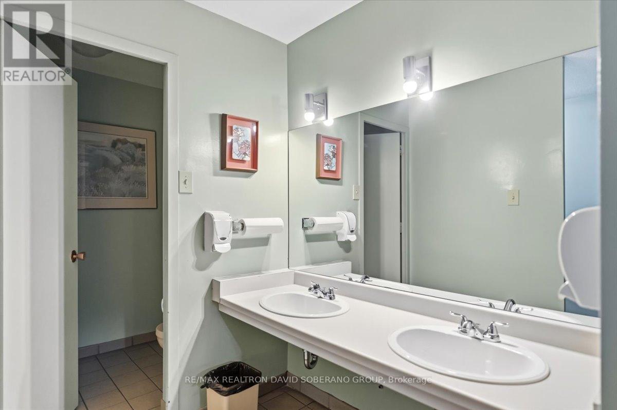 601 - 130 Neptune Drive, Toronto, Ontario  M6A 1X5 - Photo 26 - C13562146
