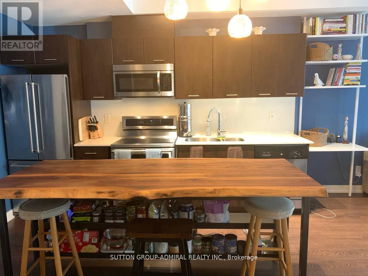 217 - 20 Bruyeres Mews, Toronto, Ontario  M5V 0G8 - Photo 2 - C13562154