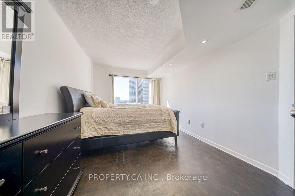 2902 - 1001 Bay Street, Toronto, Ontario  M5S 3A6 - Photo 23 - C13562198