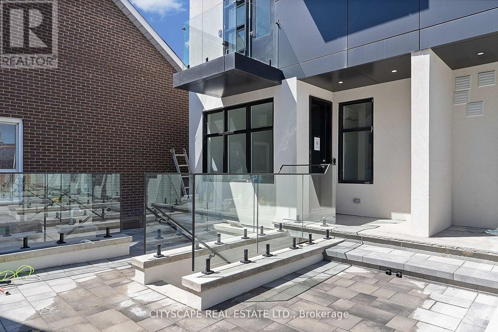 BSMT - 591 OAKWOOD AVENUE