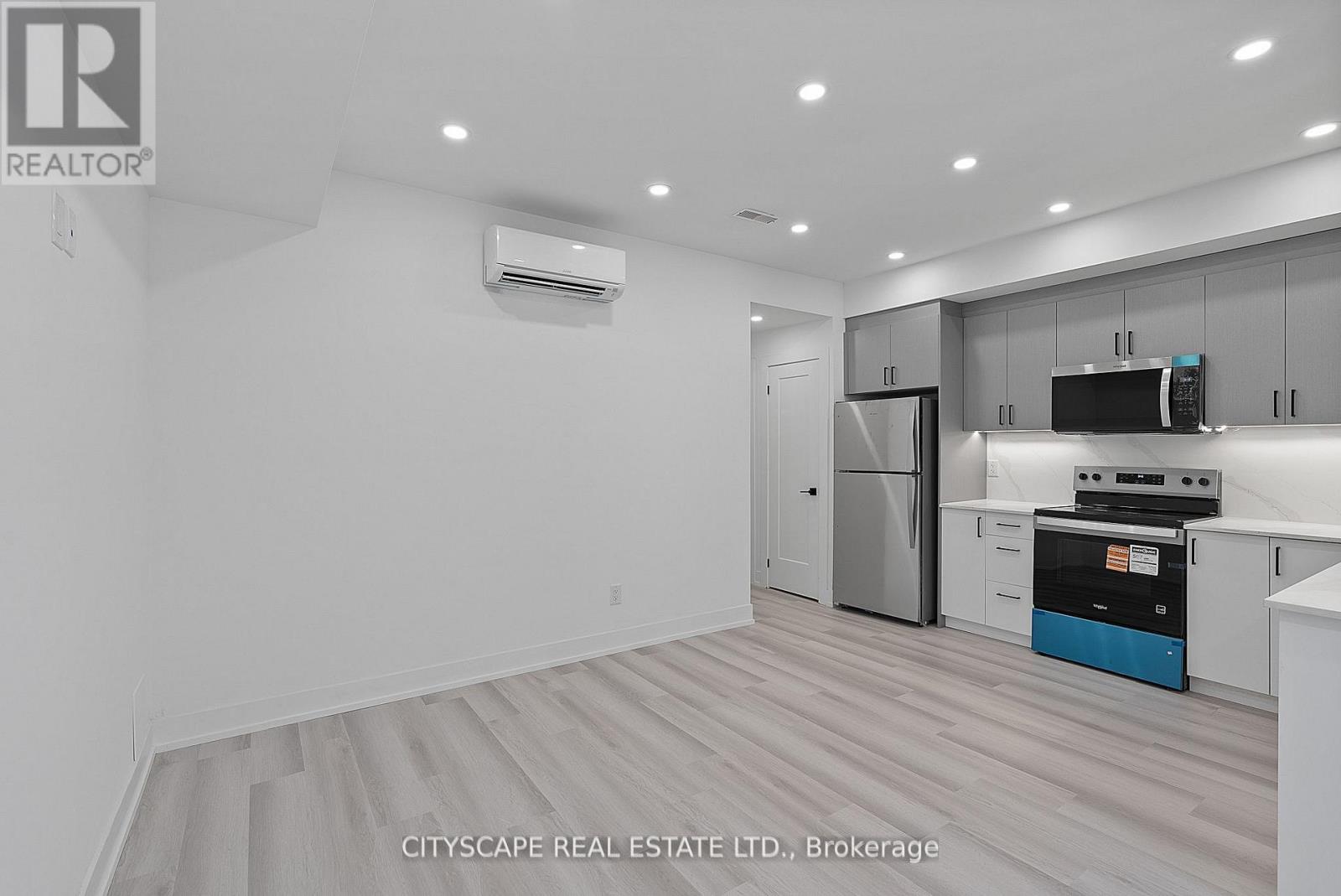 Bsmt - 591 Oakwood Avenue, Toronto, Ontario  M6E 2X8 - Photo 5 - C13562204
