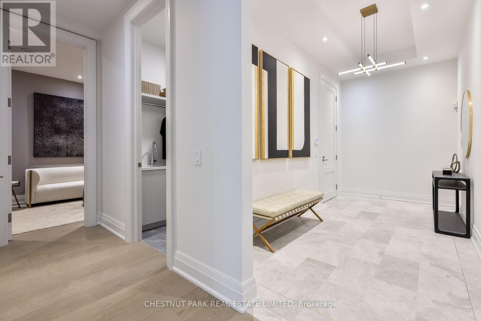 Garden Home 1 - 10 Prince Arthur Avenue, Toronto, Ontario  M5R 1A9 - Photo 37 - C13562226