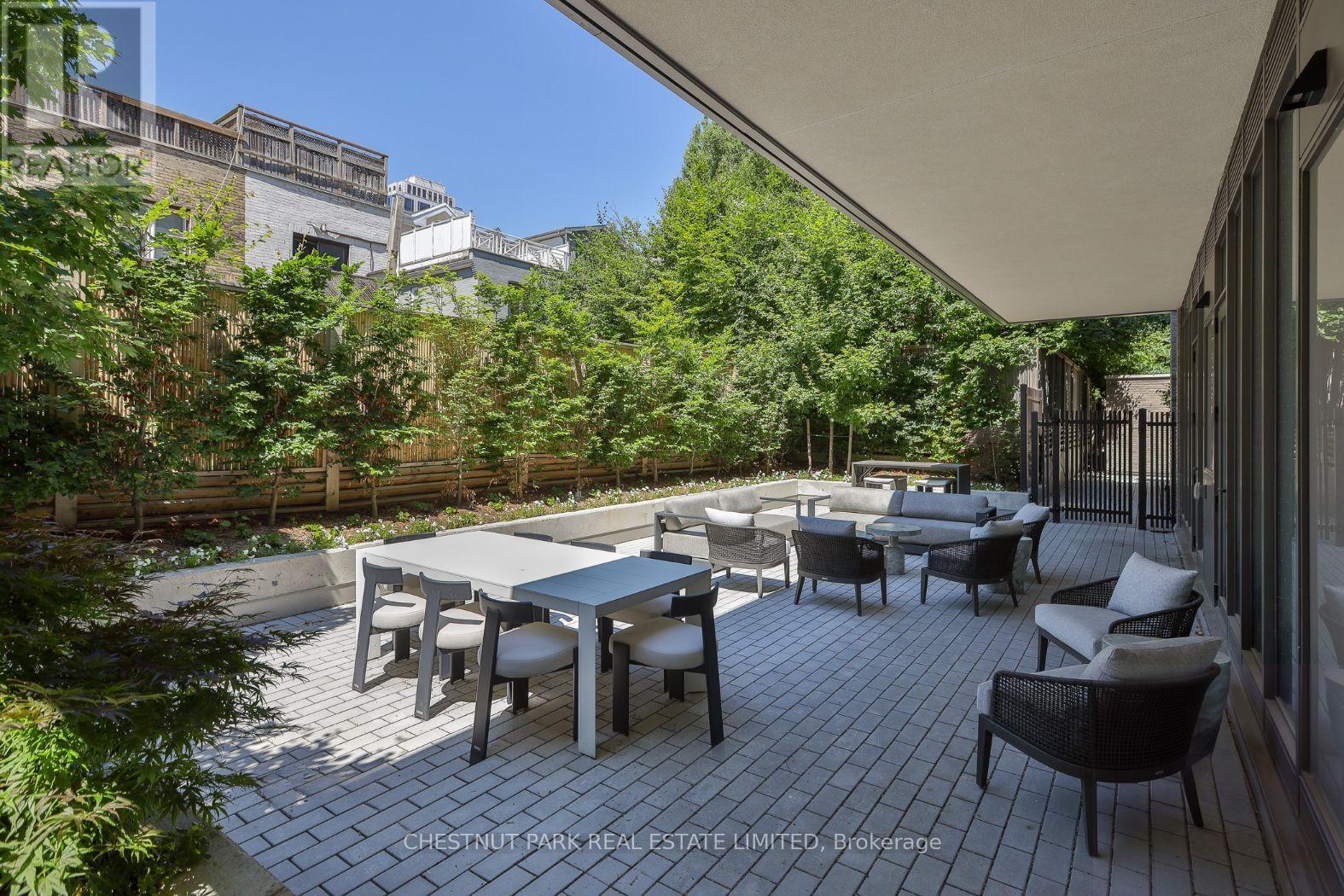 Garden Home 1 - 10 Prince Arthur Avenue, Toronto, Ontario  M5R 1A9 - Photo 5 - C13562226