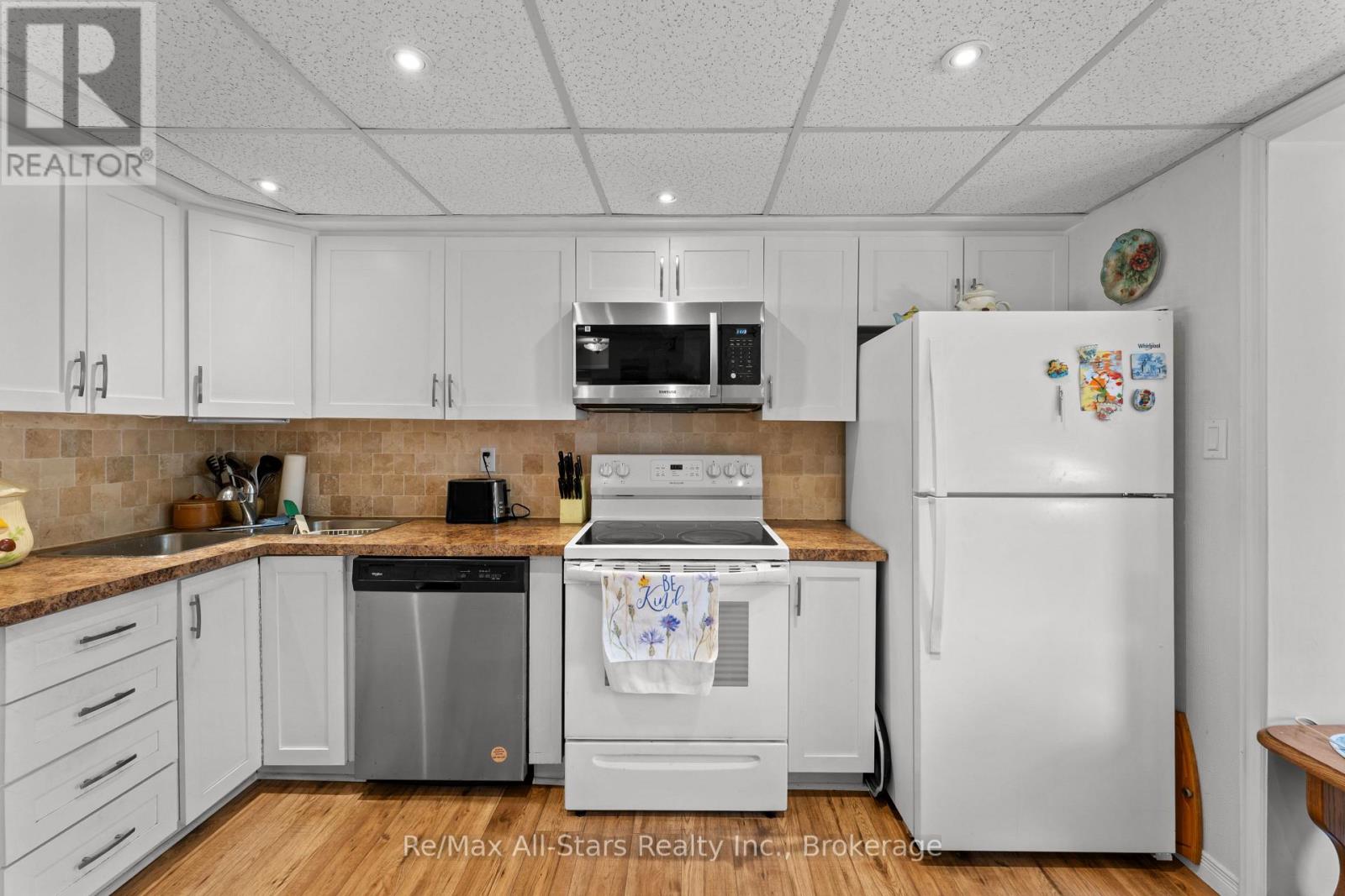 53 Helen Street, Kawartha Lakes, Ontario  K0M 1A0 - Photo 16 - X13562006