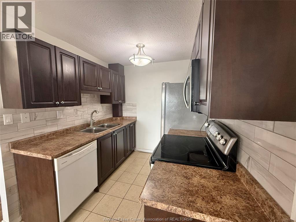 3936 Wyandotte Street East Unit# 801, Windsor, Ontario  N8Y 4V1 - Photo 11 - 26016894
