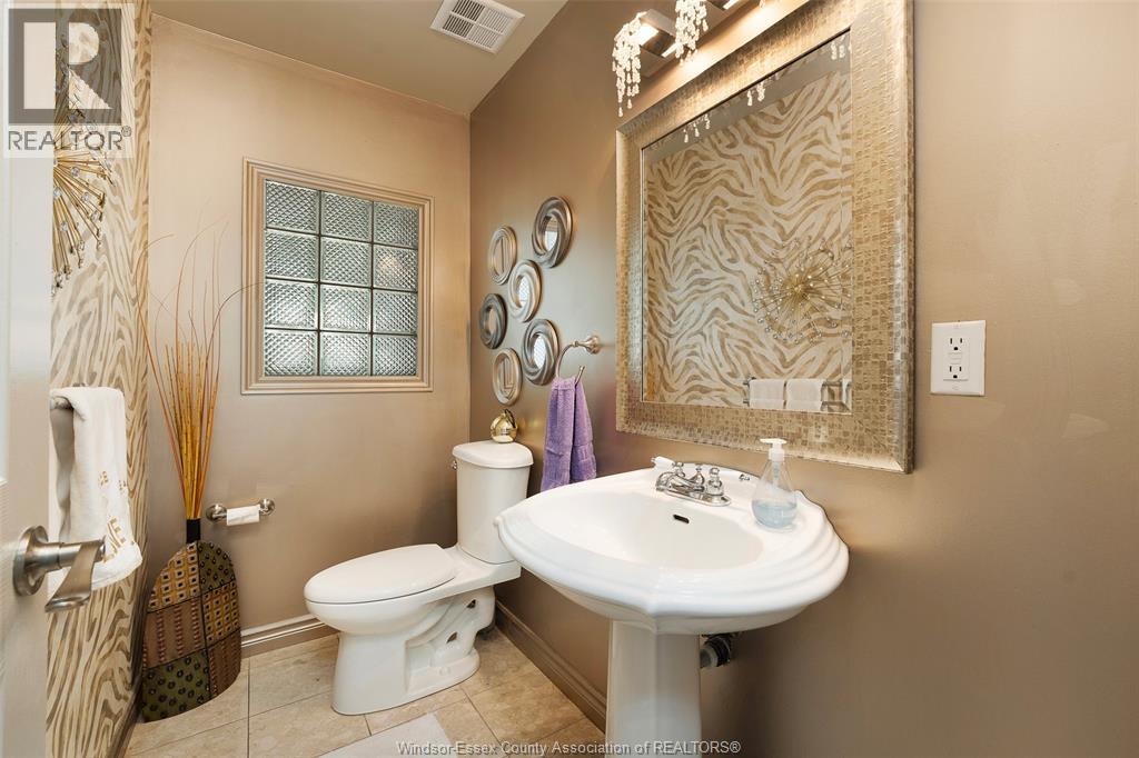 9692 Manitou Crescent, Windsor, Ontario  N8P 1N9 - Photo 31 - 26016900