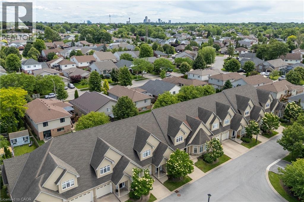 8142 Costabile Drive Unit# 16, Niagara Falls, Ontario  L2H 3M3 - Photo 2 - 40821051