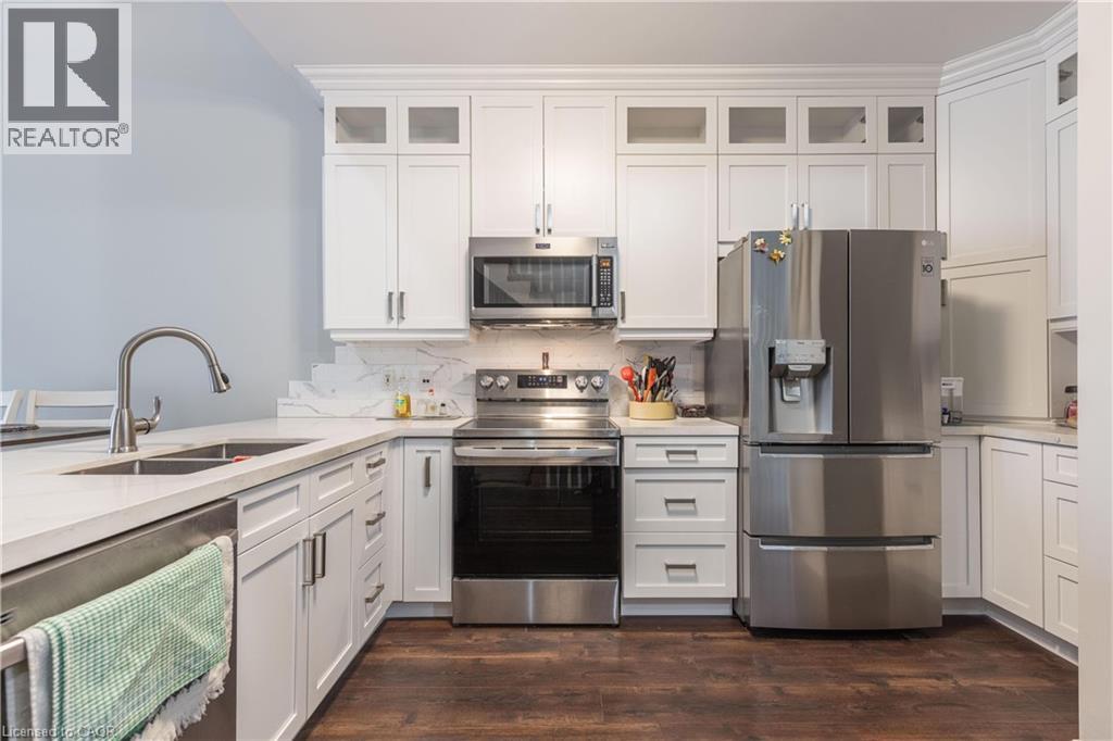 8142 Costabile Drive Unit# 16, Niagara Falls, Ontario  L2H 3M3 - Photo 4 - 40821051