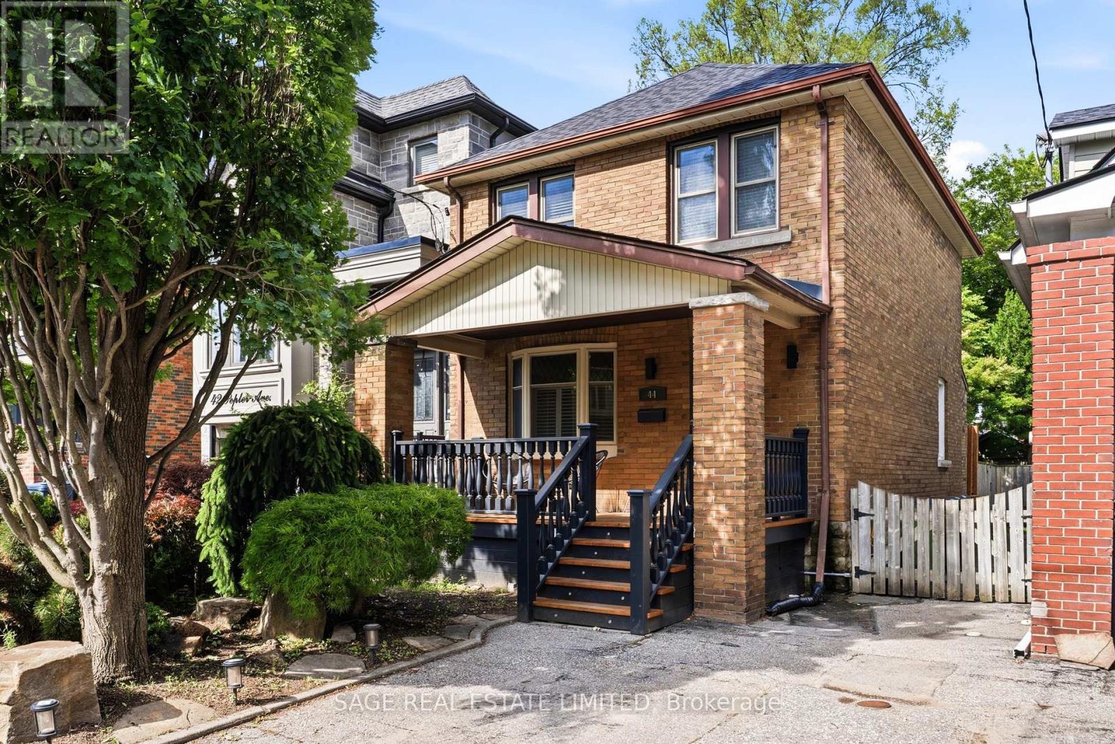 44 PEPLER AVENUE