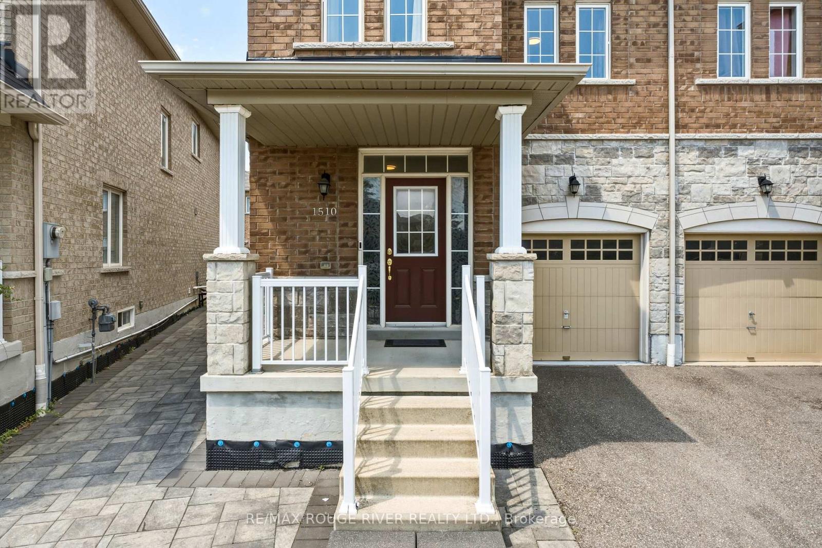 1510 Bruny Avenue, Pickering, Ontario  L1X 0C6 - Photo 3 - E13562072